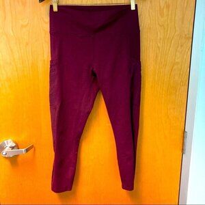 FABLETICS Sz M 7/8 Length  Mesh & Pocket Mesh